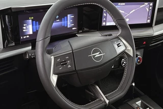 Opel Frontera Electric Edition 44 kWh Achteruitrijcamera Apple CarPlay / 13