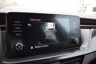 Skoda Kamiq 1.0 TSI Sport Business | Sportstoelen | Apple CarPlay | Climate | Cruise / 16