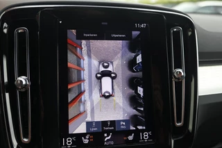Volvo XC40 T4 Recharge Plus Bright | Stoelverwarming | Trekhaak | 360° Camera | H/K | Keyless / 45