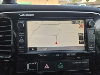 Mitsubishi Outlander 2.0 Instyle AUTOMAAT AIRCO NAVI CAMERA TEL / 31
