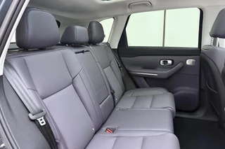 Leapmotor C10 Design REEV 28.4 kWh | Nieuwe auto | Gecombineerde actieradius WLTP 974km | 1500 kg Trekgewicht | Diverse kleuren leverbaar | Full options | Stuurverwarming | Stoelverwarming en koeling | Elektrisch verstelbare voorstoelen | Navigatie | Keyless entry & start | 20 inch lichtmetalen velgen | Led verlichting / 18