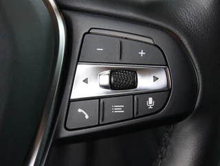 BMW i4 eDrive40 High Executive 84 kWh | SOH 96,8% | Head-up display | / 42