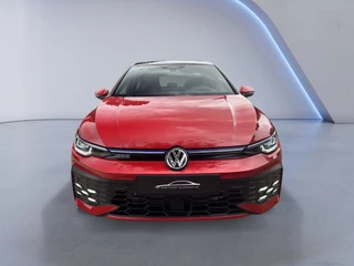 Volkswagen Golf 1.5 eHybrid GTE / 5JR Garantie / Pano / Trekhaak / Matrix / Keyless / 360 / HUD / Travel / 2