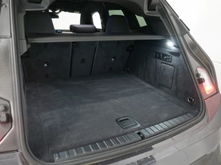 BMW iX xDrive40 Skylounge CoPilot | Elektr. Trekhaak | Harman Kardon / 48