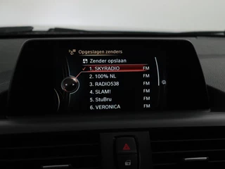 BMW 1-serie 118i | Stoelverwarming | Cruise Control | Parkeersensoren | Navigatie / 24