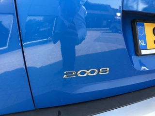 Peugeot 2008 1.2 Turbo 130 PK Allure Pack | Trekhaak 1200 KG | Navigatie | 3D Virtual Cockpit | Stoelverwarming | LED Verlichting | Half Lederen Bekleding | Keyless Start | Climate Control | Cruise Control | 17 Inch Lichtmetalen Velgen | / 47