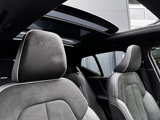 Volvo XC40 1.5 T5 Recharge R-Design NL-auto | Schuif- Kanteldak | H&K | Trekhaak | Stoelverwarming | Memory | Adaptive Cruise / 16