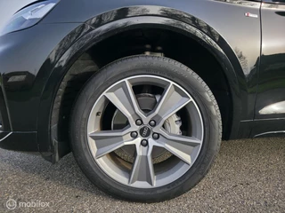 Audi Q5 45 TFSI Quattro S-Line / Pano / Trekh. / B&O / 37