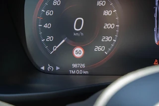 Volvo XC40 1.5 T4 PHEV Plus Dark Camera|Memory|R-Design pack / 26