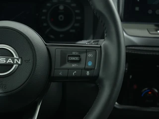 Nissan QASHQAI 1.3 MHEV 140PK N-CONNECTA  | 360 camera | Cruise Adaptief | nieuwstaat / 33