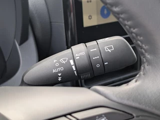 Toyota Yaris 1.5 Hybrid 115 Dynamic LED-VERLICHTING KEYLESS PRIVACY GLASS / 16