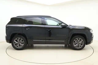 Jeep Compass 1.2 e-Hybrid First Edition | LED matrix verlichting | Panoramadak | Drive assist | Focal audio | Massage stoelen | Stoel ventilatie/verwarming | Camera's rondom / 10