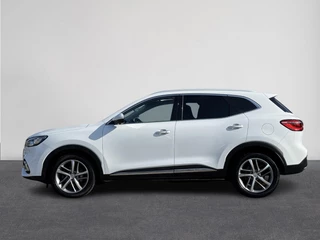 MG EHS 1.5 TGDI Luxury / 8