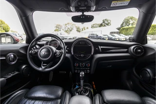 MINI 3-deurs 2.0 John Cooper Works Chili  | Pro uitlaat | Harman Kardon | NL Auto / 31