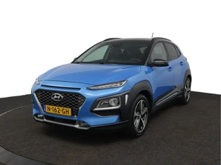 Hyundai Kona 1.0T Premium  - Elektrische Stoelen - Trekhaak - Stoelverwarming - Achteruitrijcamera - Climate Control - Apple Carplay/Android Auto - Virena Zekerheidspakket t.w.v. €895,- / 2