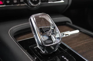 Volvo V90 2.0 B4 Business Pro Inscription| BTW auto | 1e eigenaar | NL auto | 20 inch | Panoramadak | Harman Kardon | BLIS | Stuurverwarming | Stoelverwarming | Head-up | Trekhaak | Cruise control / 30