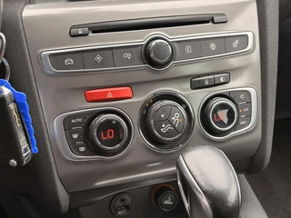 Citroen C4 1.2 PureTech Feel Collection Parkeersensoren Voor en Achter, Navigatie, Bluetooth, trekhaak, Cruise Control / 24