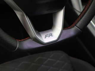 SEAT Leon Sportstourer 1.5 TSi e-Hybrid 204 Pk Automaat FR Business | Trekhaak | Carplay | Virtual Cockpit | Keyless | Adaptive Cruise | Stoel- en Stuurverwarming | 17 Inch / 23