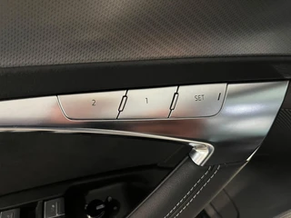 Audi A6 Avant 50 TFSI Hybrid Quattro (Panorama,Trekhaak,Leer,Memory) / 14