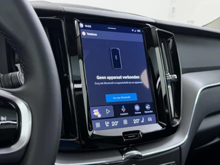 Volvo XC60 Plug-In Hybrid AWD T6 Plus Dark Recharge ADAPT. CRUISE CONTROL | STUUR & STOEL VERWARMING | PANORAMA DAK | 360 GRADEN CAMERA | ELEK. STOELEN MET GEHEUGEN | HARMAN/KARDON AUDIO / 38
