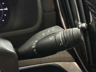 Volvo XC90 2.0 T8 Plug-in hybrid AWD Plus Dark | 7p. | MY2026 | Premium Pakket | Lagom pakket | Pano | Luchtvering | B&W |Trekhaak / 35