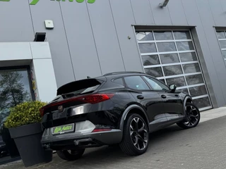 CUPRA Formentor 1.5 TSI * Camera * Stoel + Stuur verwarming * Keyless / 2