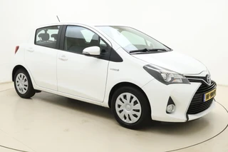 Toyota Yaris 1.5 Hybrid Aspiration | Navigatie | Achteruitrijcamera | Climate Control | Cruise control | Verw. buitenspiegels / 9
