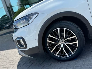 Volkswagen T-Cross 1.0 TSI Style * Virtual Cockpit * Stoelverwarming * Carplay / 13