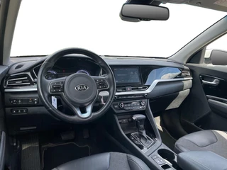 Kia Niro 1.6 GDi PHEV DynamicLine | Climate control | Adaptive cruise control | Stoel + stuur verwarming / 12
