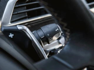 Peugeot 3008 1.2 PureTech Première | NAVI | CLIMA | PDC | / 17