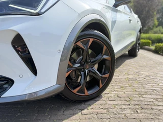CUPRA Formentor 1.4 e-Hybrid VZ Performance | Copper | | Pano | SOH 95,3% | 360 | Memory | BTW | / 2
