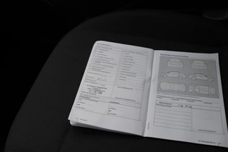 Volkswagen Beetle Cabriolet Cabriolet 1.2 TSI Design BlueMotion | DSG | CRUISE | PDC | AIRCO | / 29