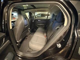 Lynk & Co 01 1.5 / pano / navi / camera / Infinity / memory / elec klep / Apple Android carplay / 35