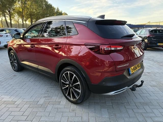 Opel Grandland X 1.6 Turbo Hybrid4 Automaat Ultimate | ECC | Navigatie | Leder | Winterpakket | Stoelventilatie | Camera | Trekhaak | 19" LM-Velgen | Zeer kompleet / 8
