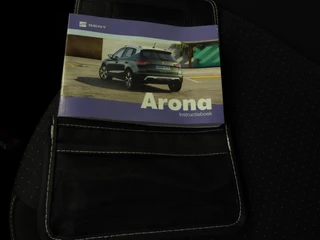 SEAT Arona 1.0 TSI Style NAVI/CLIMA/CRUISE/LED/17"LMV! / 21