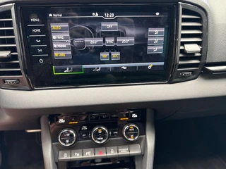 Škoda Karoq 1.5 TSI ACT Sportline Business / 21