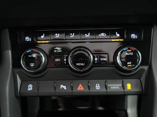 Skoda Karoq 1.5 TSI ACT Sportline Business | Facelift | Pano | Camera | Carplay | Cruise | / 29