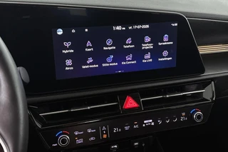 Kia Niro 1.6 GDi Hybrid DynamicPlusLine Elektrische Stoelen Leder Achteruitrijcamera / 13