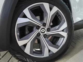 Renault Captur 1.3 mild hybrid 140 RS Line | Stoel en stuurverwarming | Achteruitrijcamera| 18 inch lichtmetalen velgen | Adaptive cruise control | Climate control | Trekhaak / 39