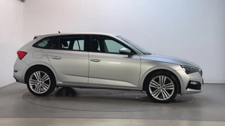 Skoda Scala 1.0 TSI 116pk DSG Business Edition Stoelverwarming Navigatie Parkeersensoren / 12