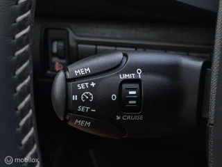 PEUGEOT 308 SW 1.2 PURETECH EXECUTIVE/PANO/LED/TREKHAAK/CARPLAY/CRUISE/LANE ASSIST / 49