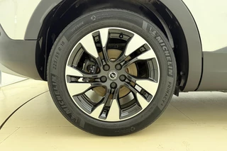 Opel Grandland X 1.6 Turbo 300pk Hybrid4 Elegance | Navigatie | Keyless | Camera | Parelmoer kleur | Electrische achterklep | Lichtmetalen velgen | AGR Comfortstoelen | Voorruitverwarming | Zwart dak / 15