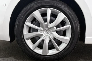 Opel Corsa 1.2 Turbo Hybrid Edition Stoel-Stuurverwarming Achteruitrijcamera / 21