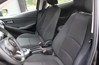 Mazda 2 1.5 SKYACTIV-G TS Automaat **NL-Auto** NAP slechts 27000km gereden / 18