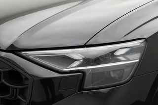 Audi Q8 60 TFSI e-hybrid quattro S Line Competition l AWD Besturing l B&O l HUD l Trekhaak l Alcantara Hemel l VOL OPTIES / 10