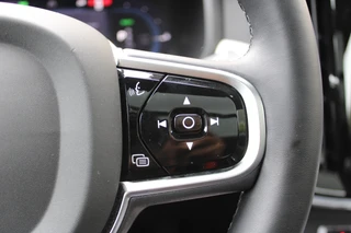 Volvo V90 2.0 T8 Plug-in hybrid AWD Ultimate Dark  | Panoramadak | Head-Up | H/K | Memory / 17