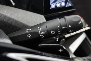 Peugeot 308 SW 1.2 Hybrid 145 e-DCS6 Allure / 38
