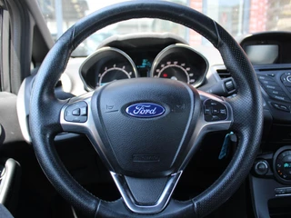 Ford Fiesta 1.0 EcoBoost ST Line Climate/Cruise Control, Parkeersensoren, Voorruitverwarming / 11