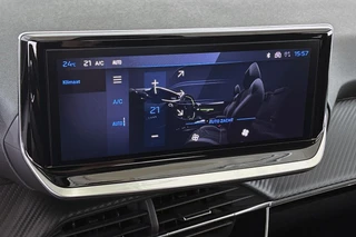Peugeot 208 1.2 Hybrid 110 e-DCS6 Allure Apple CarPlay Climate Control 16" / 22