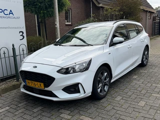 Ford Focus Wagon 1.0 EcoBoost ST Line Business / 4